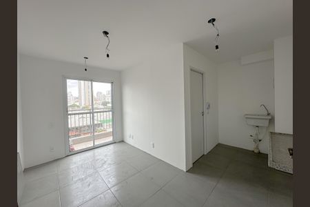 Sala/Cozinha de apartamento para alugar com 2 quartos, 37m² em Vila Romana, São Paulo