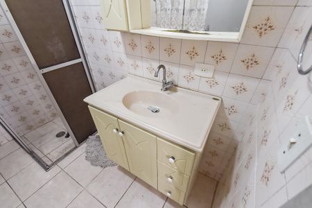 Casa para alugar com 80m², 2 quartos e 1 vaga Casa para alugar com 80m², 2 quartos e 1 vagaBanheiro