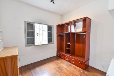 Casa para alugar com 80m², 2 quartos e 1 vaga Casa para alugar com 80m², 2 quartos e 1 vagaQuarto