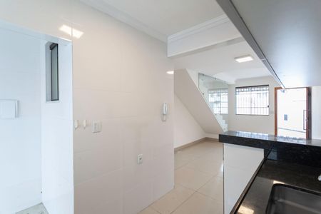 Casa à venda com 115m², 2 quartos e 2 vagasCozinha