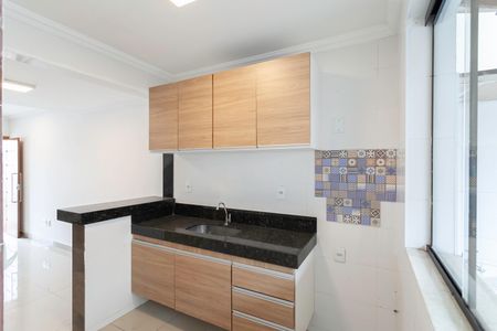 Casa à venda com 115m², 2 quartos e 2 vagasCozinha