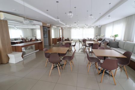 Apartamento à venda com 83m², 3 quartos e 2 vagasÁrea comum - Salão de festas