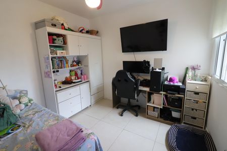 Apartamento à venda com 83m², 3 quartos e 2 vagasQuarto 2