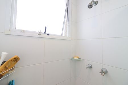 Apartamento à venda com 83m², 3 quartos e 2 vagasBanheiro 2