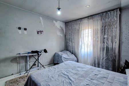 Casa à venda com 180m², 2 quartos e 2 vagasQuarto 2