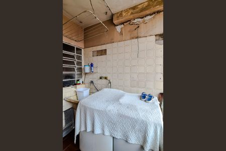 Casa à venda com 180m², 2 quartos e 2 vagasÁrea de Serviço