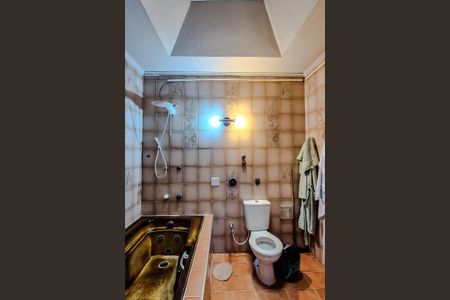 Casa à venda com 180m², 2 quartos e 2 vagasBanheiro