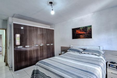 Casa à venda com 180m², 2 quartos e 2 vagasQuarto 1