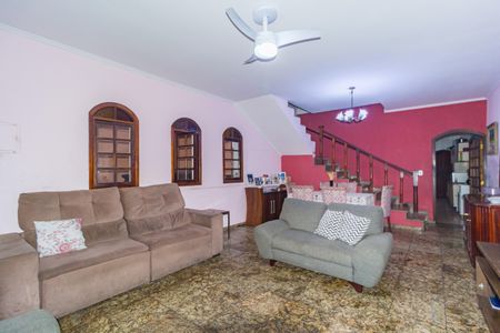 Casa à venda com 300m², 4 quartos e 3 vagasSala