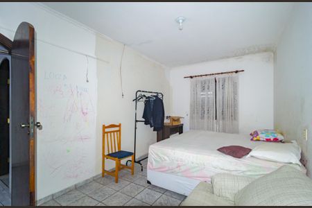 Casa à venda com 300m², 4 quartos e 3 vagasQuarto 1