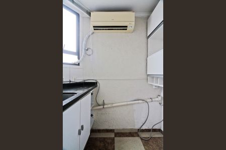 Apartamento à venda com 64m², 1 quarto e 2 vagas Apartamento à venda com 64m², 1 quarto e 2 vagasÁrea de Serviço