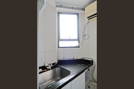 Apartamento à venda com 64m², 1 quarto e 2 vagas Apartamento à venda com 64m², 1 quarto e 2 vagasÁrea de Serviço