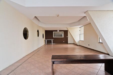 Apartamento à venda com 64m², 1 quarto e 2 vagas Apartamento à venda com 64m², 1 quarto e 2 vagasÁrea comum - Salão de festas