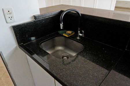 Apartamento à venda com 64m², 1 quarto e 2 vagas Apartamento à venda com 64m², 1 quarto e 2 vagasCozinha