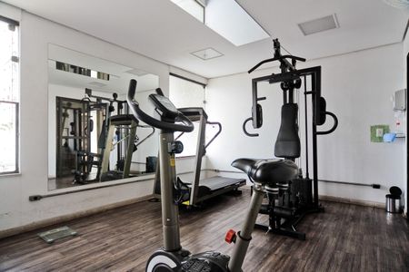 Apartamento à venda com 64m², 1 quarto e 2 vagas Apartamento à venda com 64m², 1 quarto e 2 vagasÁrea comum - Academia