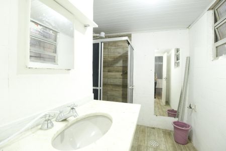 Casa à venda com 100m², 2 quartos e 2 vagasBanheiro