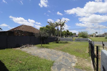 Casa à venda com 100m², 2 quartos e 2 vagasQuintal