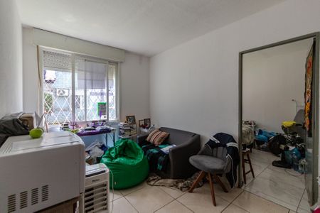 Sala de apartamento para alugar com 1 quarto, 48m² em Cristal, Porto Alegre