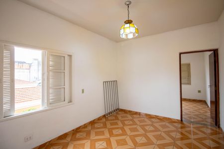 Casa à venda com 179m², 4 quartos e 2 vagasQuarto 2