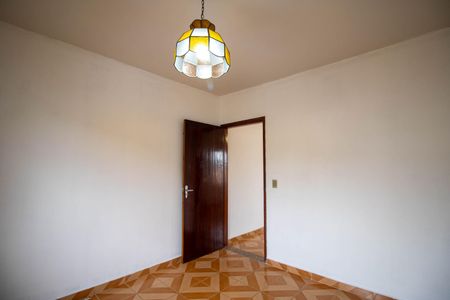 Casa à venda com 179m², 4 quartos e 2 vagasQuarto 3