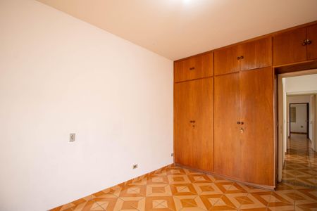 Casa à venda com 179m², 4 quartos e 2 vagasQuarto 1