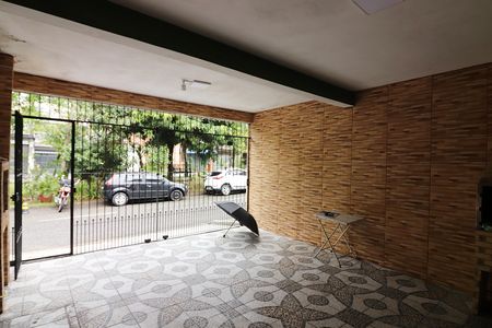Garagem de casa para alugar com 2 quartos, 125m² em Jardim Thelma, São Bernardo do Campo