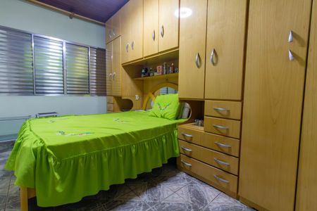 Casa para alugar com 140m², 4 quartos e 2 vagas Casa para alugar com 140m², 4 quartos e 2 vagasCasa 1: Quarto 1