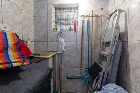 Casa para alugar com 140m², 4 quartos e 2 vagas Casa para alugar com 140m², 4 quartos e 2 vagasCasa 2: Área de Serviço