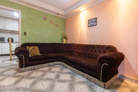 Casa para alugar com 140m², 4 quartos e 2 vagas Casa para alugar com 140m², 4 quartos e 2 vagasCasa 1: Sala