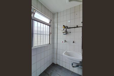 Apartamento à venda com 81m², 2 quartos e 1 vagaÁrea de Serviço