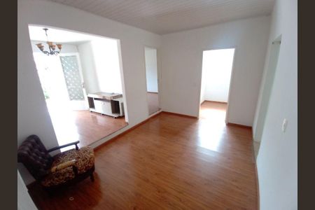 Casa para alugar com 3 quartos, 100m² em Rubem Berta, Porto Alegre