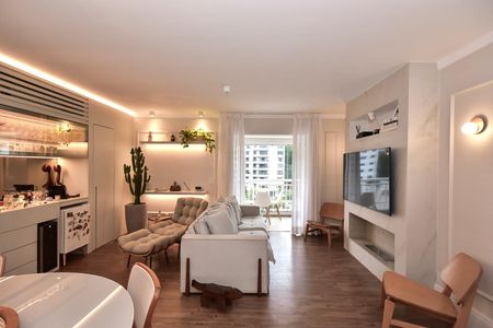 Sala de Tv de apartamento à venda com 2 quartos, 96m² em Vila Andrade, São Paulo