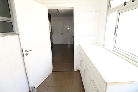 Apartamento para alugar com 125m², 3 quartos e 2 vagasÁrea de Serviço