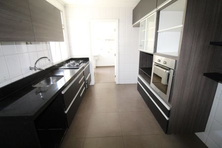 Apartamento para alugar com 125m², 3 quartos e 2 vagasCozinha