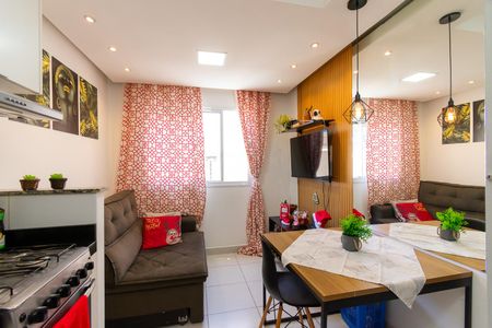 Sala de apartamento para alugar com 2 quartos, 32m² em Jardim Planalto, São Paulo