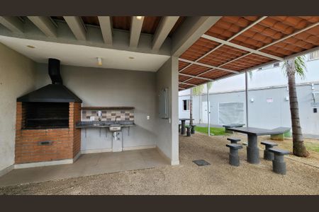 Apartamento para alugar com 45m², 2 quartos e 1 vagaÁrea comum - Churrasqueira