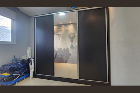 Apartamento para alugar com 45m², 2 quartos e 1 vagaQuarto 2 - Armários