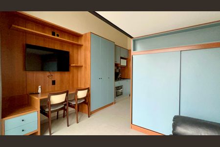 Sala de kitnet/studio para alugar com 1 quarto, 25m² em Pinheiros, São Paulo