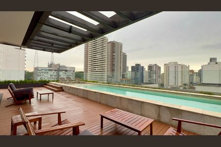 Studio para alugar com 25m², 1 quarto e sem vaga Studio para alugar com 25m², 1 quarto e sem vagaPiscina