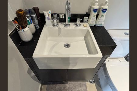 Studio à venda com 57m², 1 quarto e 1 vagaBanheiro