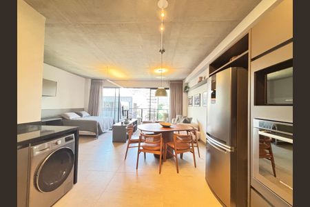 Studio à venda com 57m², 1 quarto e 1 vagaStudio