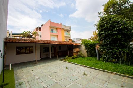 Casa para alugar com 180m², 3 quartos e 3 vagasQuintal