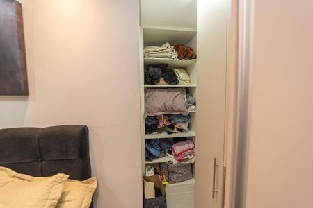 Casa à venda com 185m², 3 quartos e 2 vagasCloset