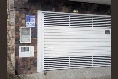 Casa à venda com 185m², 3 quartos e 2 vagas08/12/25 Placa: IYJT-868