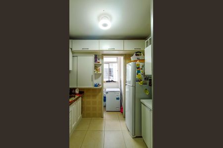 Apartamento à venda com 64m², 2 quartos e 1 vaga Apartamento à venda com 64m², 2 quartos e 1 vagaCozinha