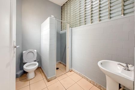 Casa para alugar com 380m², 5 quartos e 5 vagasBanheiro da Suíte