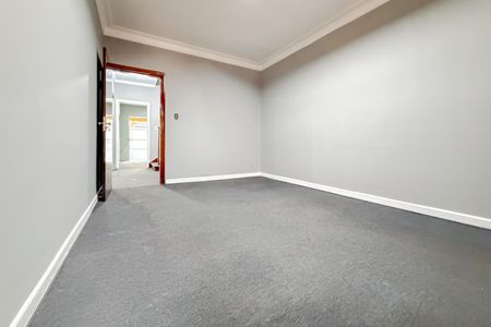 Casa para alugar com 380m², 5 quartos e 5 vagasSala