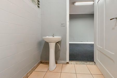 Casa para alugar com 380m², 5 quartos e 5 vagasBanheiro da Suíte