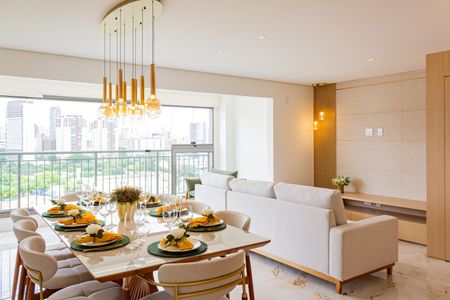 Sala de apartamento à venda com 3 quartos, 116m² em Barra Funda, São Paulo