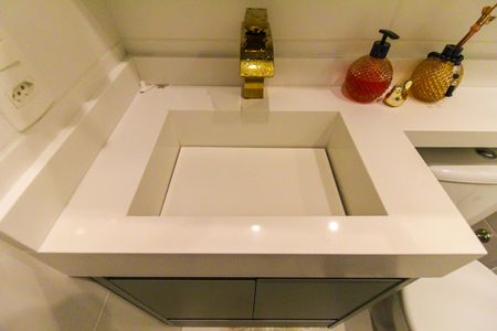 Apartamento à venda com 34m², 2 quartos e sem vaga Apartamento à venda com 34m², 2 quartos e sem vagaBanheiro